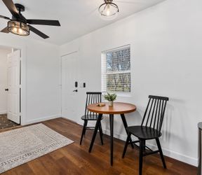 Tiny Tranquility: dining area