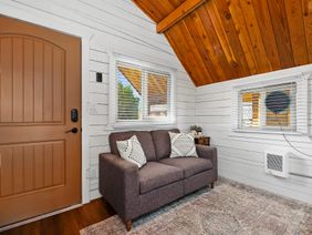 Sunset Canyon: living area