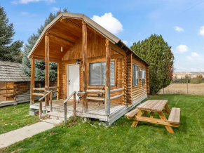 Sagebrush Sanctuary cabin, front